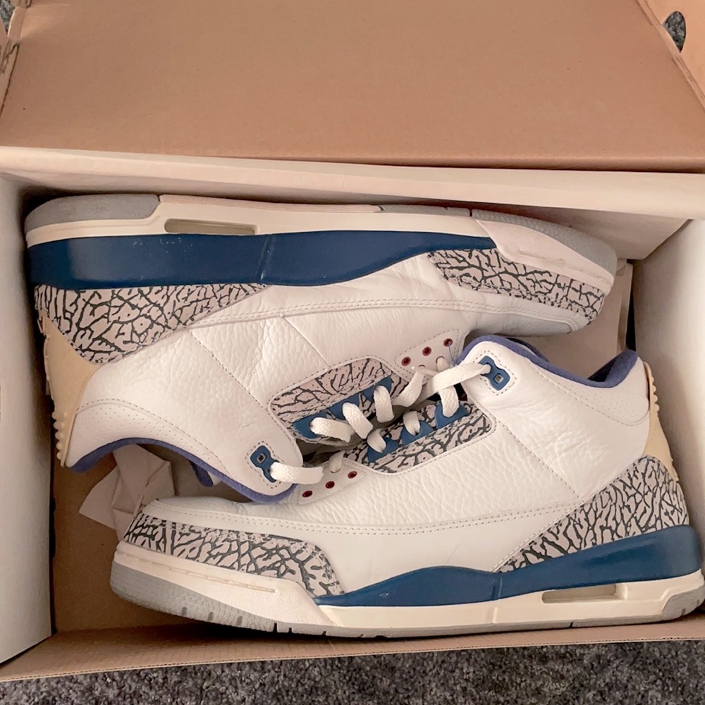 Nike Air Jordan 3 Retro “True Blue”